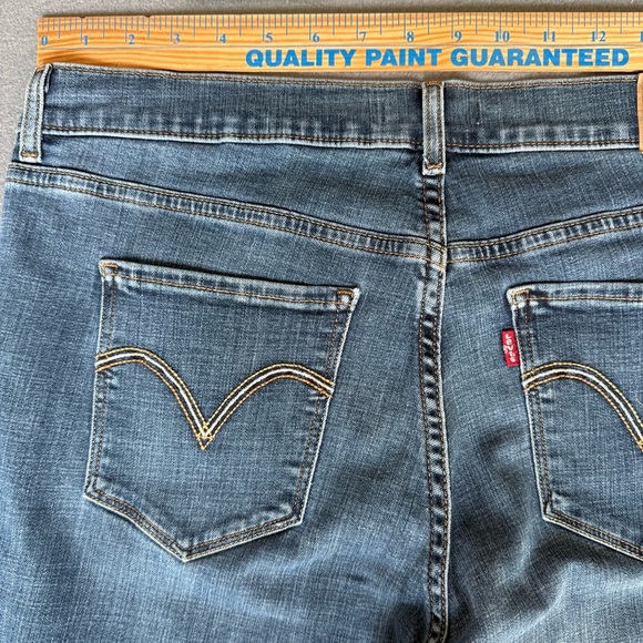 Levi’s Strauss Classic Boot Stretch Women's Blue Jeans size 14 length 30.5 - Picture 6 of 12